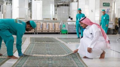 تجديد سجاد المسجد الحرام
