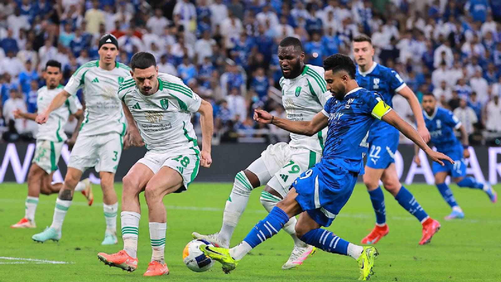 الأهلي والهلال