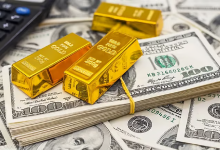 الذهب يقفز بأكثر من 2%